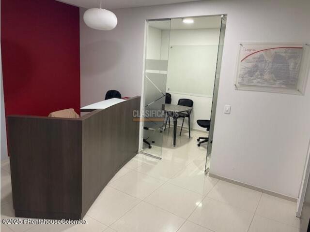 Oficinas y Consultorios, Venta en Bogotá