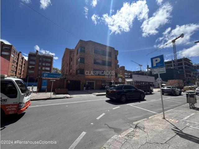 Oficinas y Consultorios, Venta en Bogotá