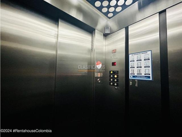 Oficinas y Consultorios, Venta en Bogotá