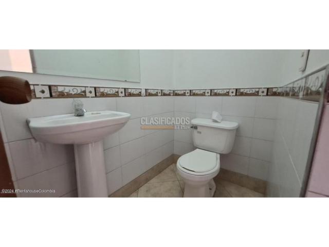 Oficinas y Consultorios, Alquiler en Bogotá