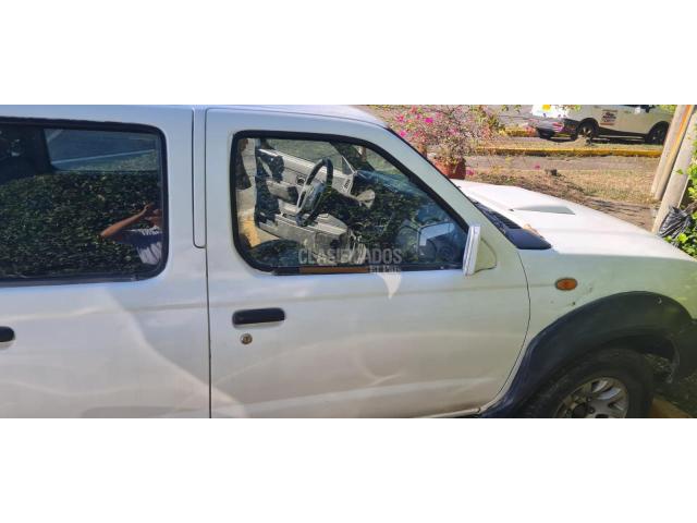Nissan Frontier 2008