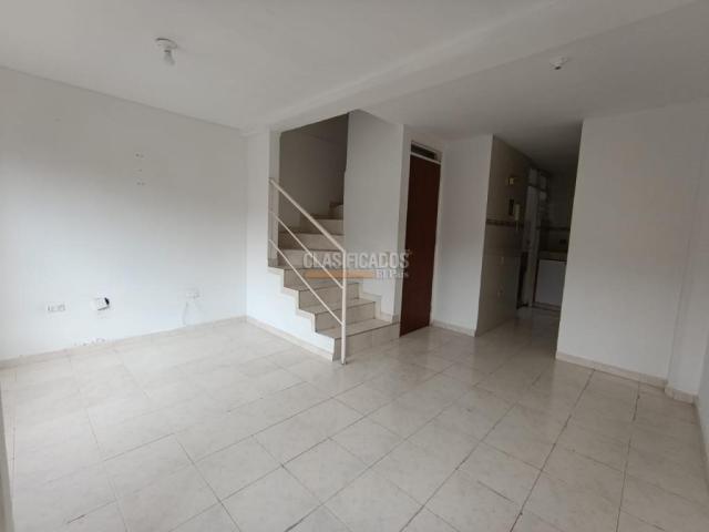 Casas, Alquiler en Caney