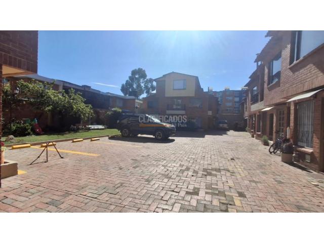 Casas, Alquiler en Cajica