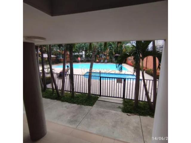 Apartamentos, Venta en Valle del Lili