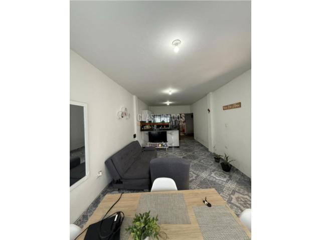 Edificios, Venta en Yumbo