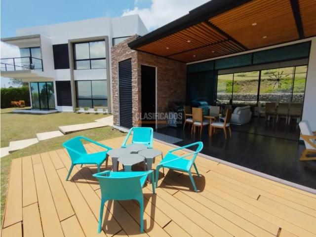 Fincas y Casas Campestres, Venta en Calima (Darién)