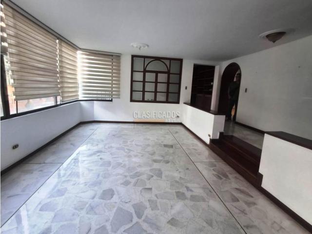 Apartamentos, Venta en Ciudad Jardín