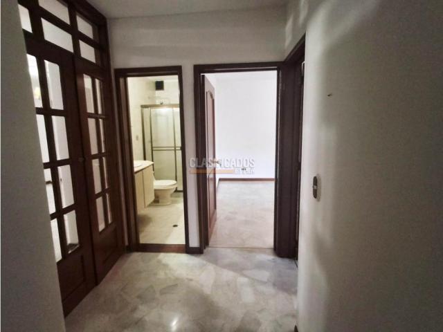 Apartamentos, Venta en Ciudad Jardín