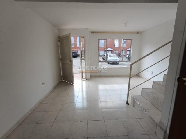 Casas, Alquiler en Caney