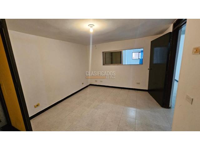 Oficinas y Consultorios, Alquiler en San Cayetano