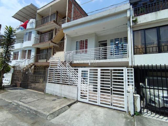 Casas, Alquiler en Caney