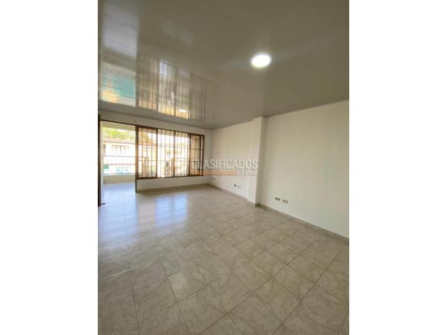 Apartamentos, Alquiler en Evaristo García