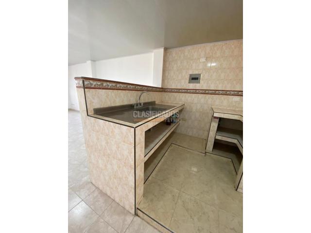 Apartamentos, Alquiler en Evaristo García