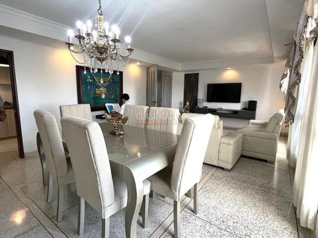 Apartamentos, Venta en Los Cámbulos