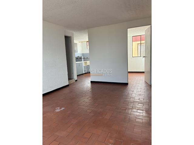 Apartamentos, Alquiler en Puente del Comercio