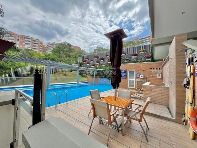 Apartamentos, Venta en Cerro Cristales