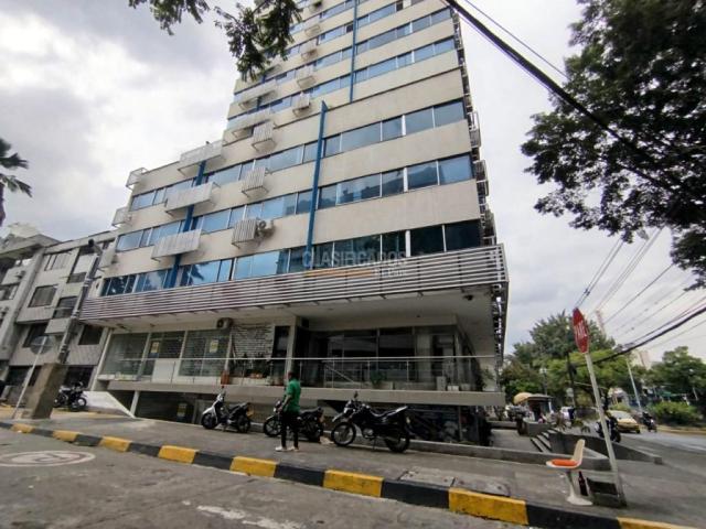 Oficinas y Consultorios, Alquiler en Santa Mónica Residencial