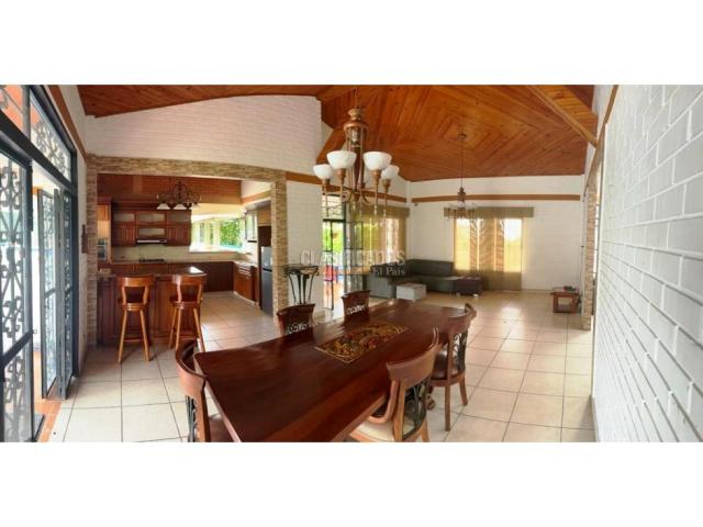 Fincas y Casas Campestres, Venta en El Cerrito