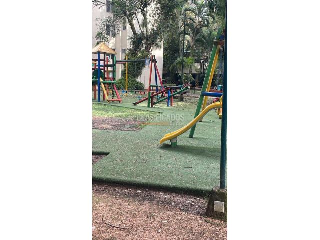 Apartamentos, Venta en Las Quintas de Don Simón