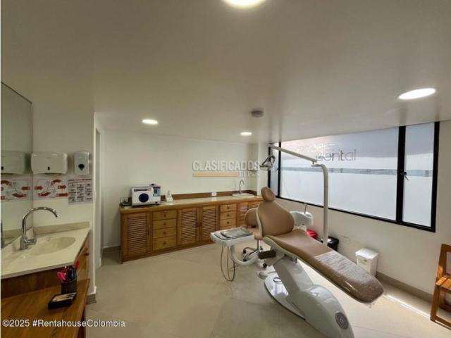 Oficinas y Consultorios, Venta en Bogotá