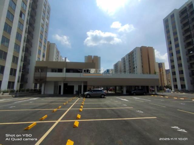 Apartamentos, Venta en Brisas de los Álamos