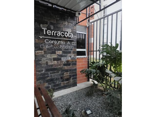 Apartamentos, Alquiler en Ciudad Melendez