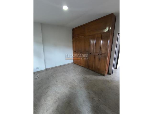 Apartaestudios, Alquiler en Villa del Prado