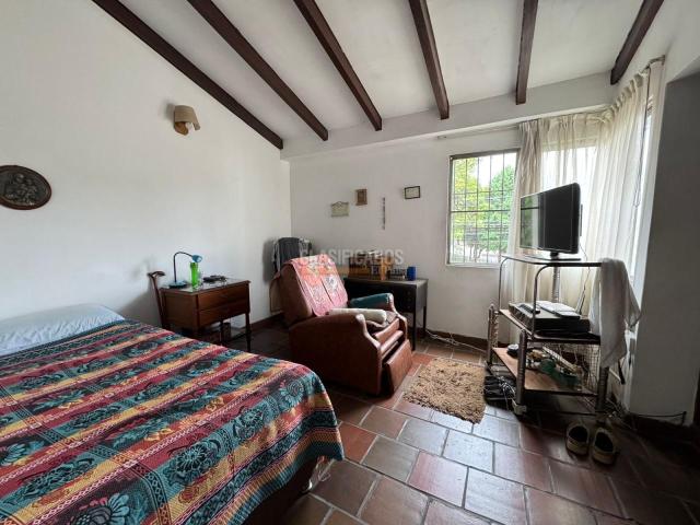 Casas, Venta en La Flora