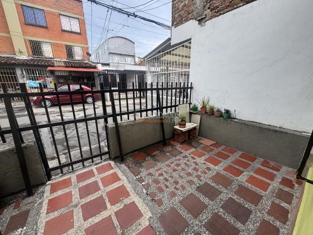 Apartaestudios, Alquiler en Panamericano