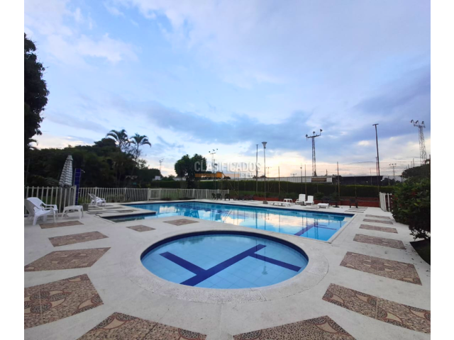 Casas, Alquiler en Pereira