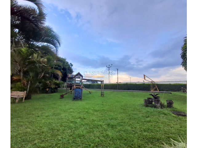 Casas, Alquiler en Pereira