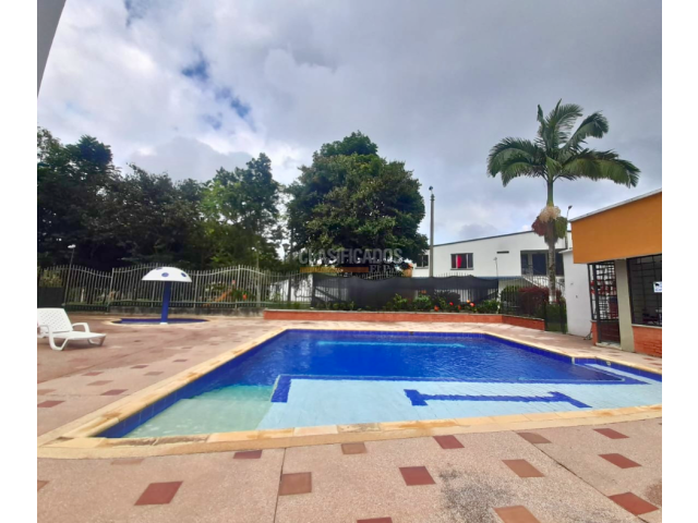 Apartamentos, Alquiler en Pereira