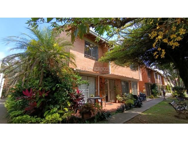 Casas, Venta en Prados del Limonar