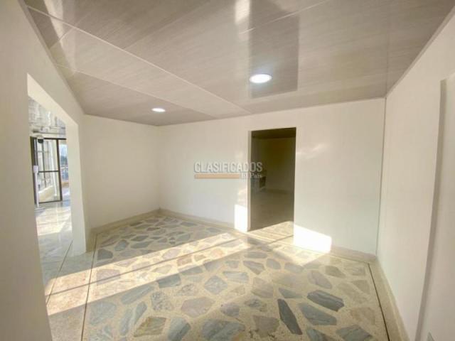 Oficinas y Consultorios, Alquiler en Departamental