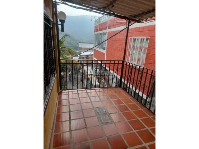 Casas, Venta en Campo Alegre