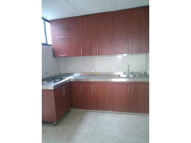 Casas, Alquiler en El Diamante