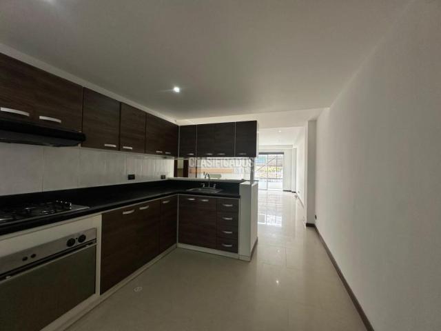 Apartamentos, Alquiler en Ciudad Jardín
