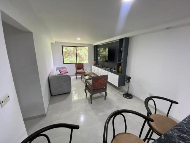 Apartamentos, Venta en Primero de Mayo