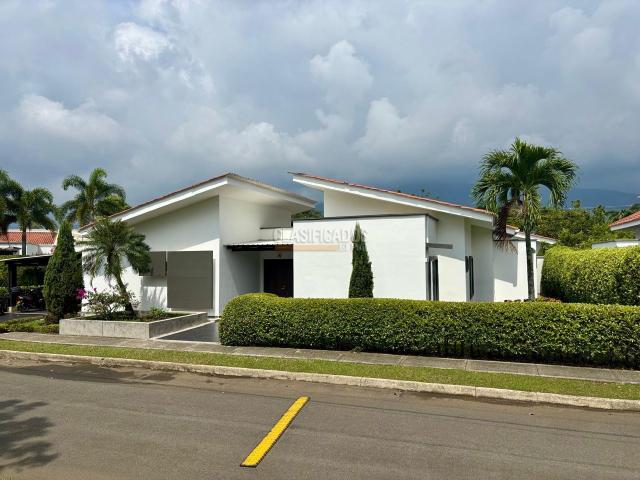 Casas, Alquiler en Jamundí