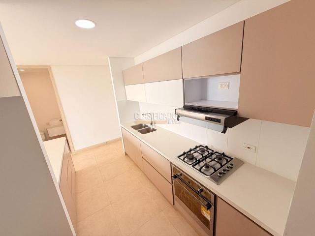 Apartamentos, Venta en Valle del Lili