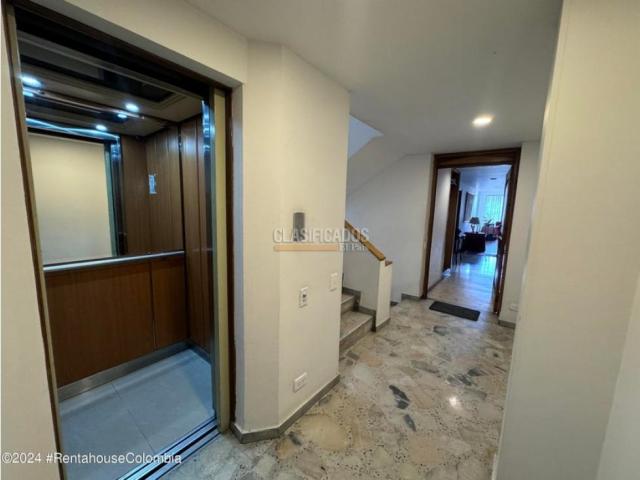 Apartamentos, Venta en Bogotá