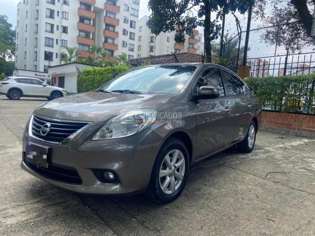 Nissan Versa 2013