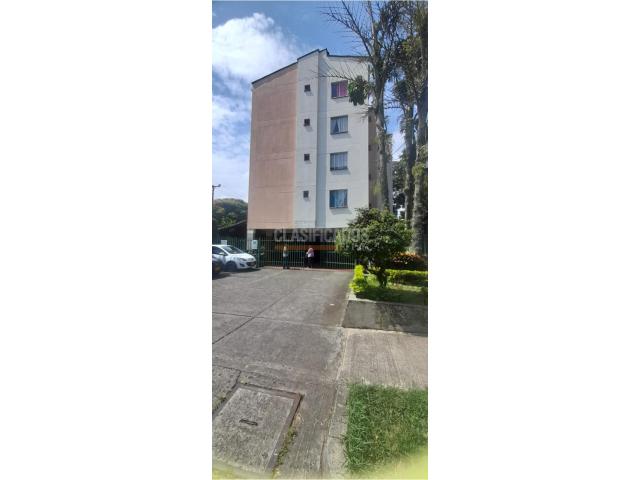 Apartamentos, Venta en El Refugio