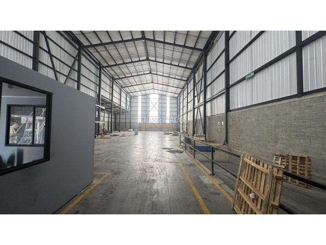 Locales y Bodegas, Venta en Yumbo