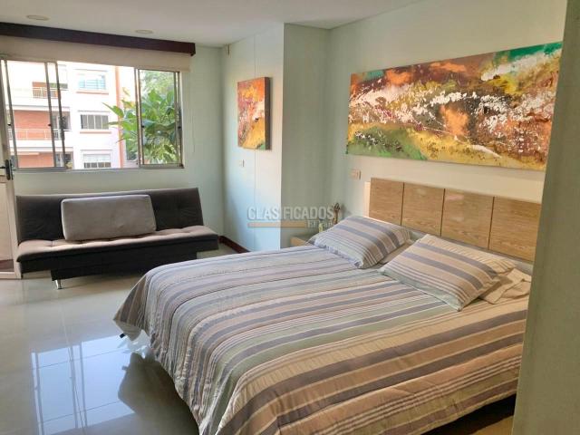 Apartamentos, Venta en Pance