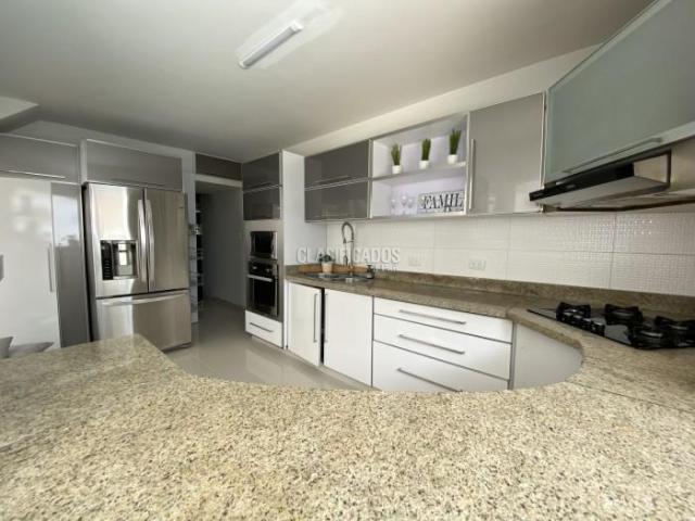 Casas, Alquiler en Ciudad Jardín