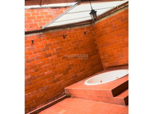 Casas, Venta en La Hacienda