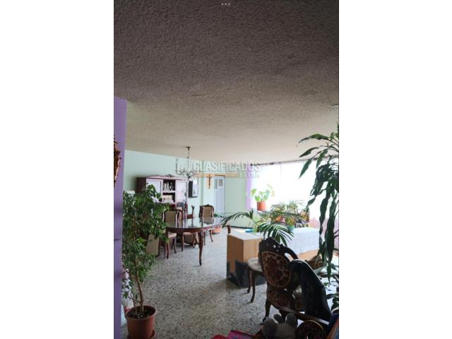 Apartamentos, Venta en Granada