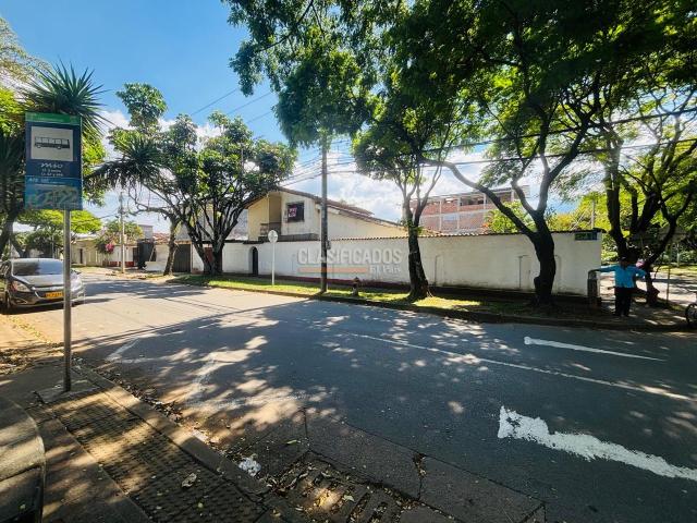 Casas, Venta en El Refugio