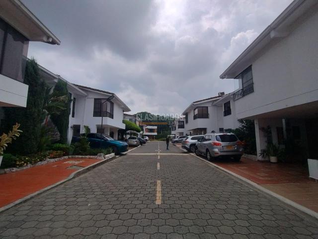 Casas, Venta en Ciudadela Pasoancho